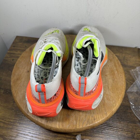 Nike Invincible Run Flyknit 3 Shoes Mens Size 10 ZoomX HF4915-100 Running - Picture 4 of 8